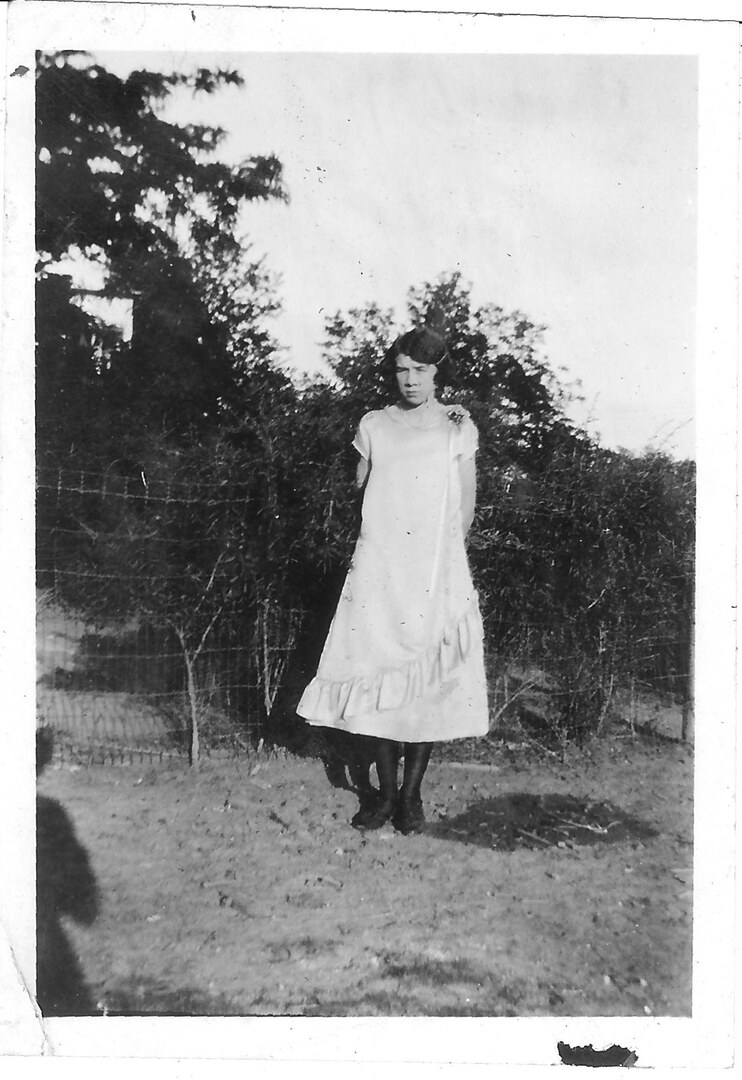 Photograph (122)
Early 1930s.  One of Irene Lees friends from school at Hays.

