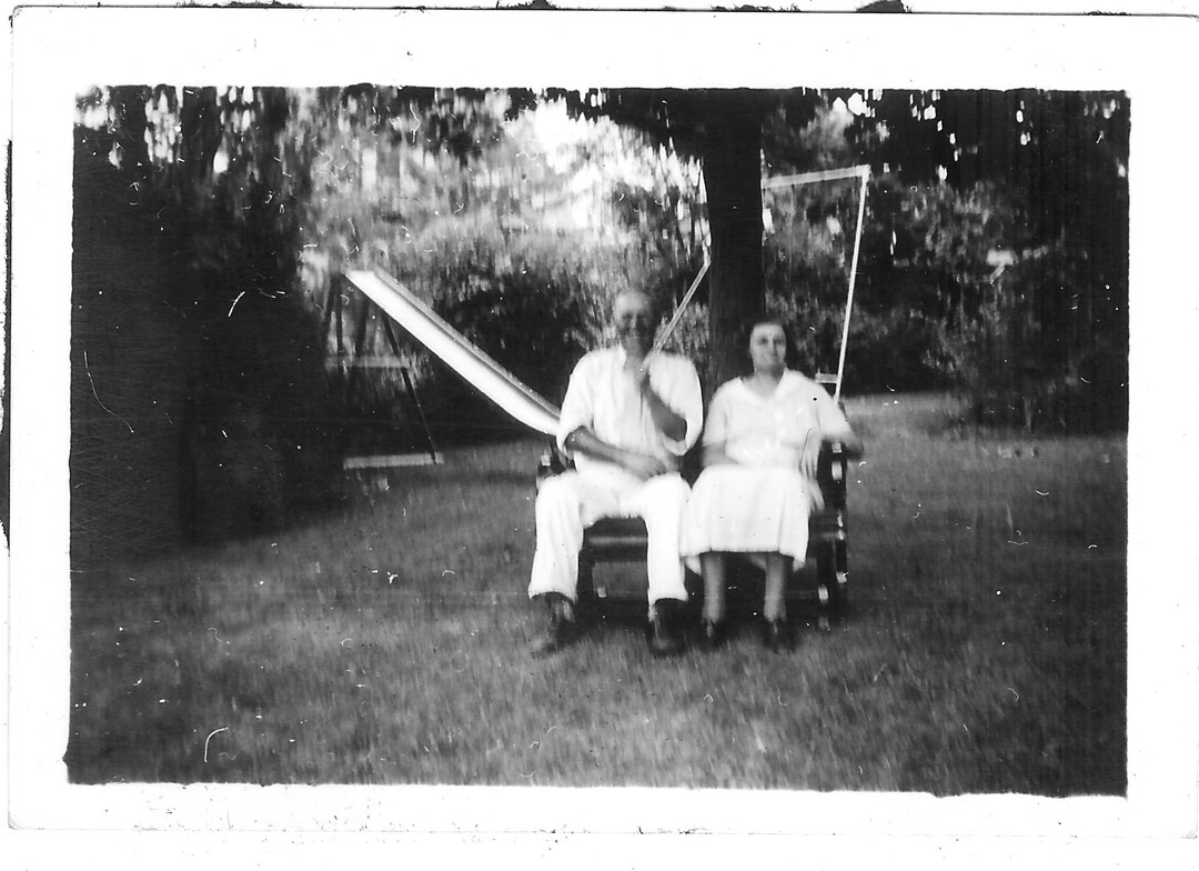 Photograph (86)
1937, Madison, Wis.  Webster and Betha at Uncle Pete's.
